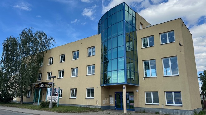 Pronájem kancelářských prostor v administrativní budově v ulici Zemědělská, Hradec Králové